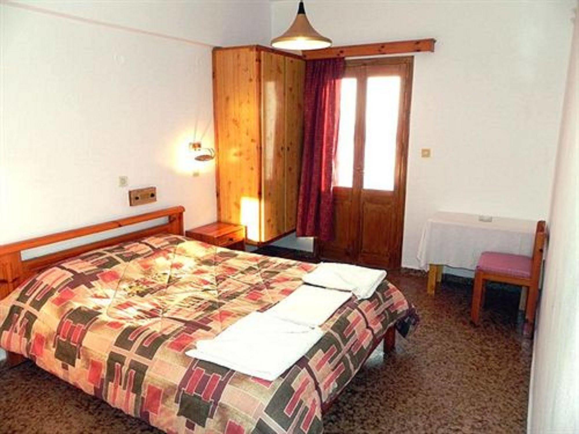Afroditi Hotel Масурі Екстер'єр фото
